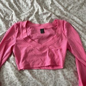 SHEIN EZwear Solid V Neck Rib Knit Crop Tee